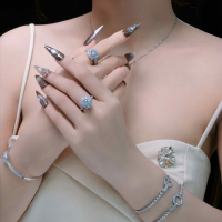 LẮC VÀNG ITALY 750 - MẪU 4